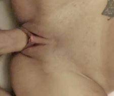 Lady Dee's Pussy in Close Up Fuck